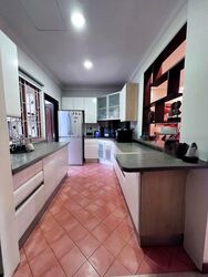 Serangoon Garden Estate (D19), Terrace #482114011